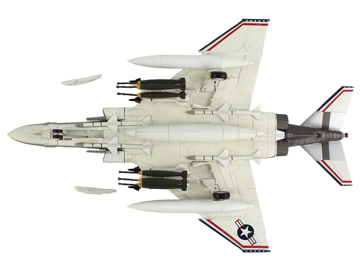 McDonnell Douglas F-4J Phantom II Fighter-Bomber Aircraft "153828 MCAS Iwakuni Japan" (1976) United States Marine Corps "Air Power Series" 1/72 Diecast Model by Hobby Master LuxuryLifeWay Online Store