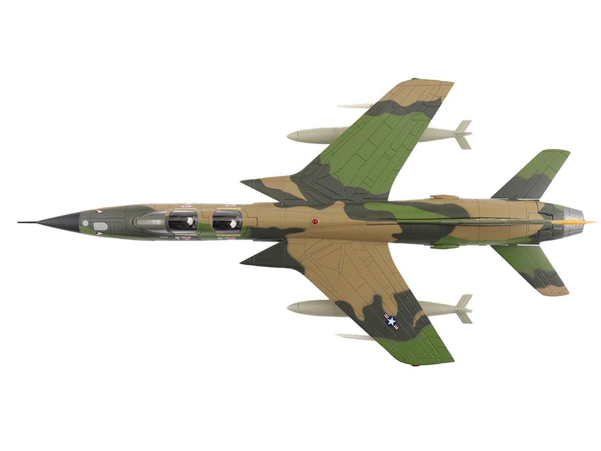 Republic F-105F Thunderchief Fighter-Bomber Aircraft "63-8331 Red River Showboat 354th Tactical Fighter Squadron 355th Tactical Fighter Wing Takhli Royal Thai AFB" United States Air Force "Air Power Series" 1/72 Diecast Model by Hobby Master LuxuryLifeWay Online Store