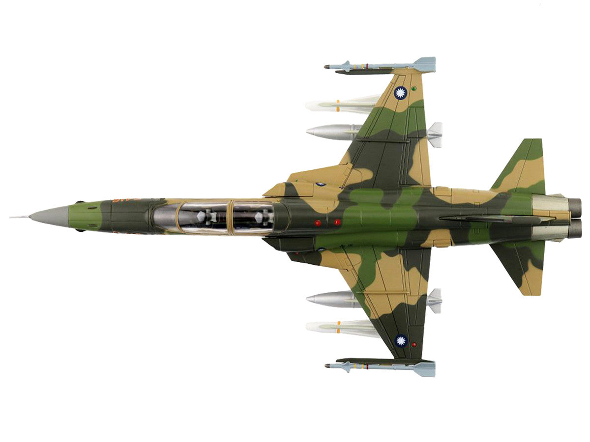 Northrop F-5F Tiger II Aircraft "46th Aggressor Squadron 7th Flight Training Wing" Republic of China Air Force "Air Power Series" 1/72 Diecast Model by Hobby Master LuxuryLifeWay Online Store