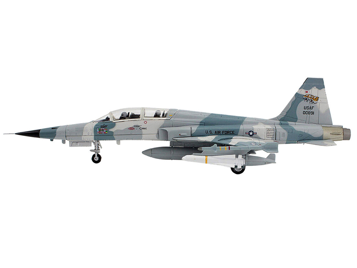 Northrop F-5F Tiger II Aircraft "58th Tactical Training Wing Williams Air Force Base" United States Air Force "Air Power Series" 1/72 Diecast Model by Hobby Master LuxuryLifeWay Online Store