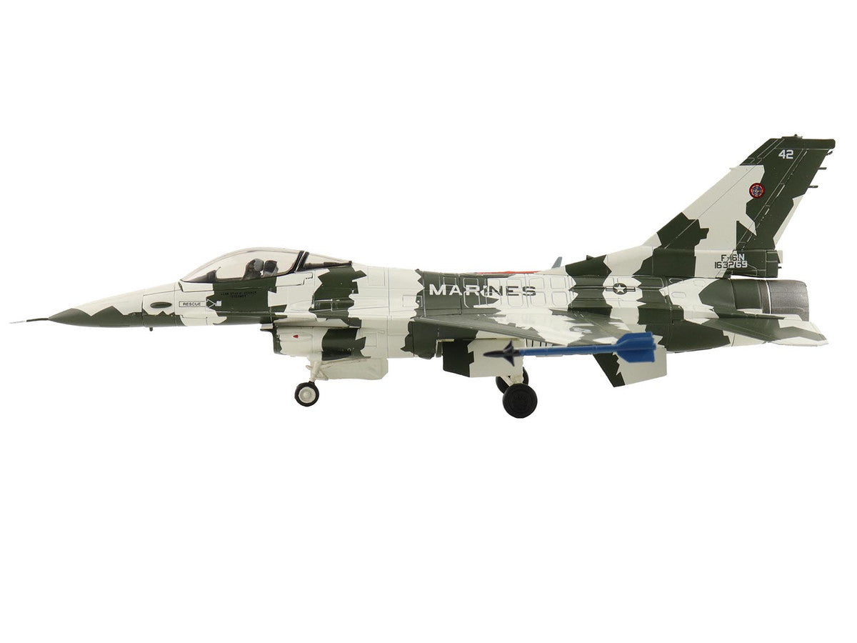 General Dynamics F-16N Fighting Falcon Fighter Aircraft "163269 U.S. Navy Fighter Weapons School" (1990s) United States Marine Corps "Air Power Series" 1/72 Diecast Model by Hobby Master LuxuryLifeWay Online Store