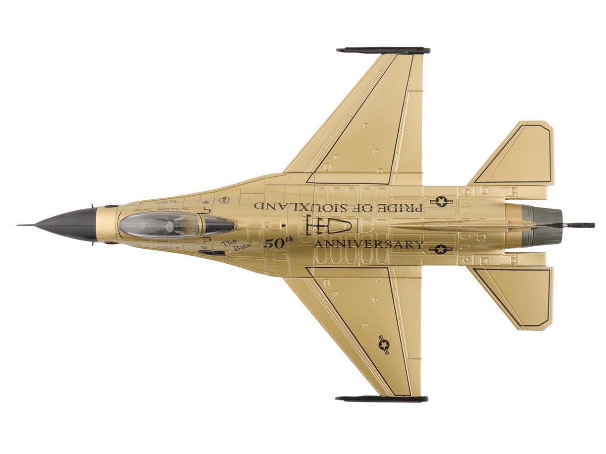 Lockheed F-16A Fighting Falcon Fighter Aircraft "85-1565 Golden Bat Viper 185 ARW Iowa ANG Squadron 50th Anniversary" (2022) United States Air Force "Air Power Series" 1/72 Diecast Model by Hobby Master LuxuryLifeWay Online Store
