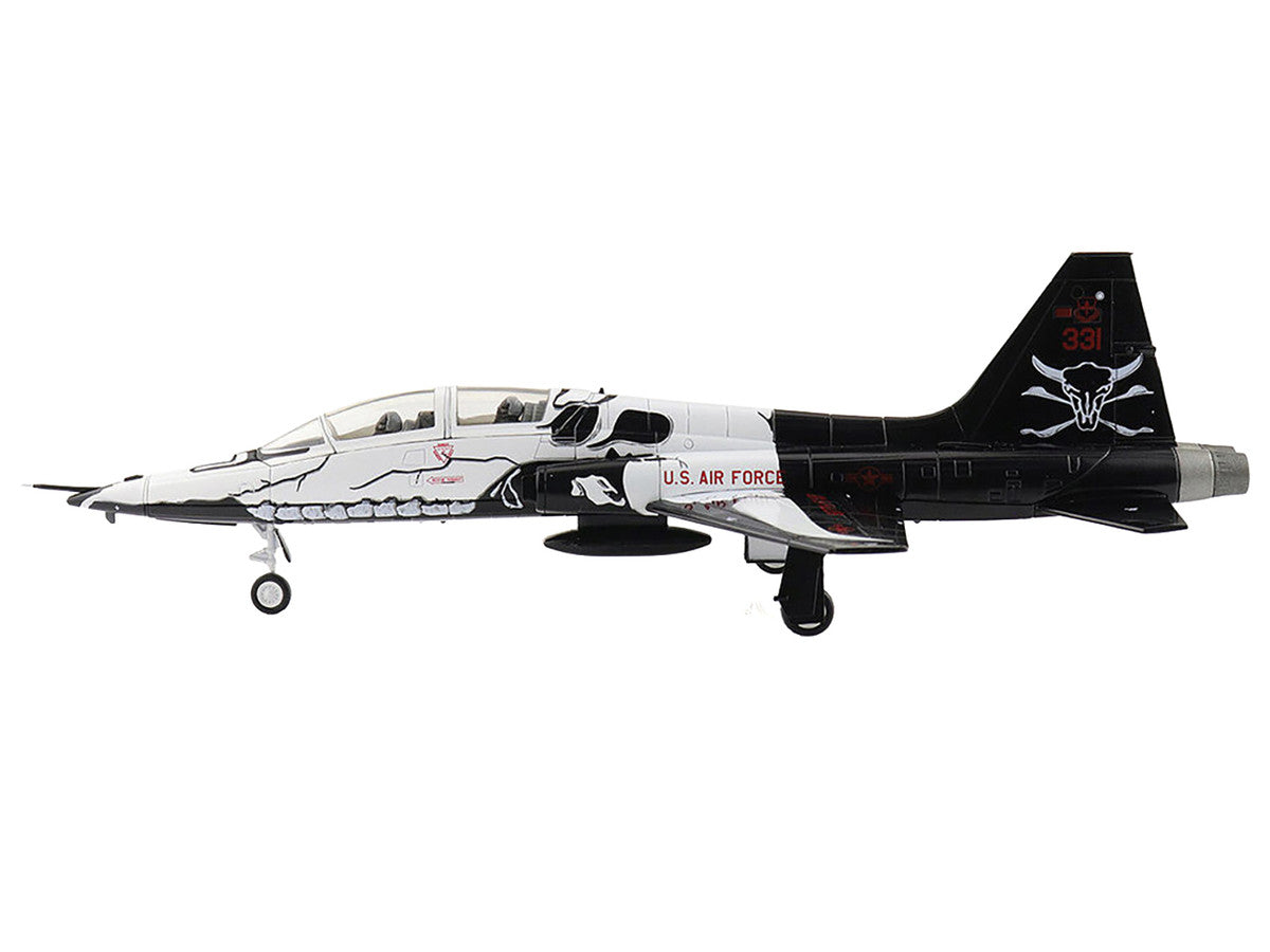 Northrop T-38C Talon Aircraft "65-10331 FAIP Scheme 87th FTS Laughlin AFB" (2021) United States Air Force "Air Power Series" 1/72 Diecast Model by Hobby Master LuxuryLifeWay Online Store