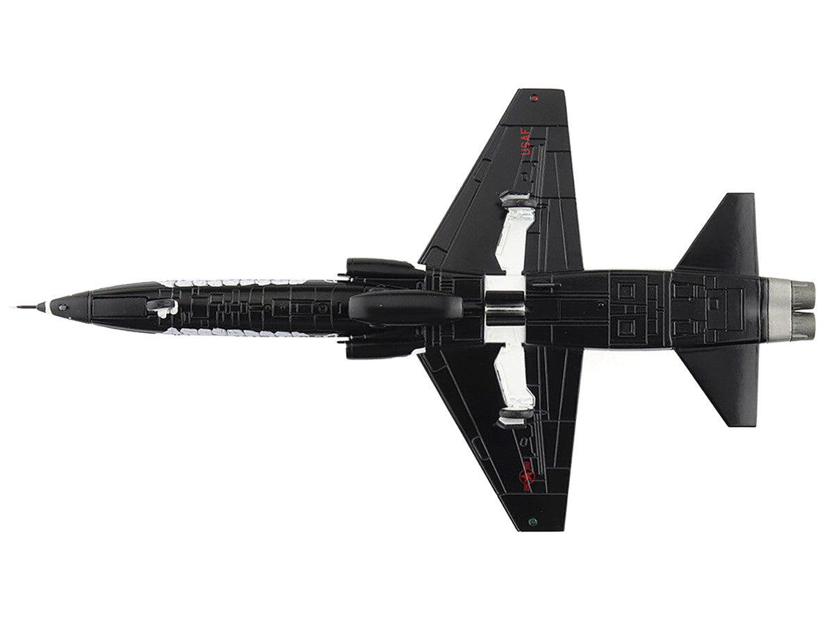 Northrop T-38C Talon Aircraft "65-10331 FAIP Scheme 87th FTS Laughlin AFB" (2021) United States Air Force "Air Power Series" 1/72 Diecast Model by Hobby Master LuxuryLifeWay Online Store