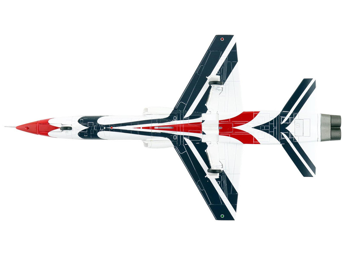 Northrop T-38 NASA Aircraft "#1 Thunderbirds" (1970s) United States Air Force "Air Power Series" 1/72 Diecast Model by Hobby Master LuxuryLifeWay Online Store