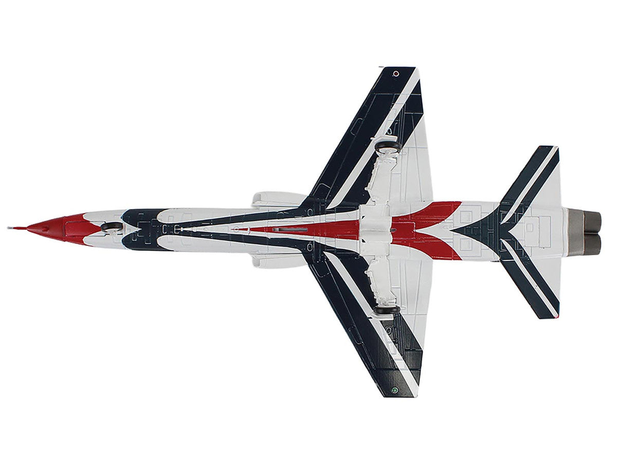 Northrop T-38 NASA Aircraft "#1 Thunderbirds Bicentennial Scheme" (1976) United States Air Force "Air Power Series" 1/72 Diecast Model by Hobby Master LuxuryLifeWay Online Store