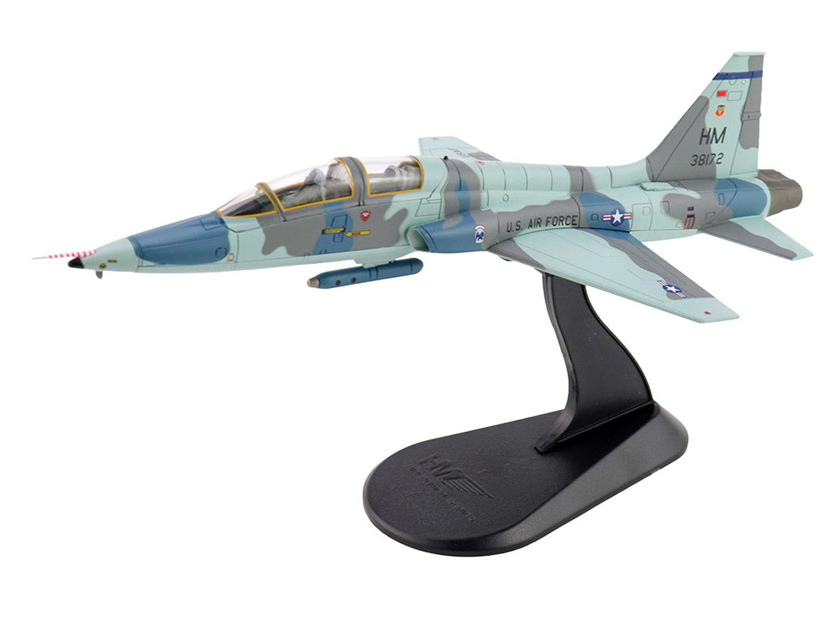 Northrop AT-38B Talon Aircraft "63-8172 479th TTW LIFT Trainer NASA" (1980s) United States Air Force "Air Power Series" 1/72 Diecast Model by Hobby Master LuxuryLifeWay Online Store