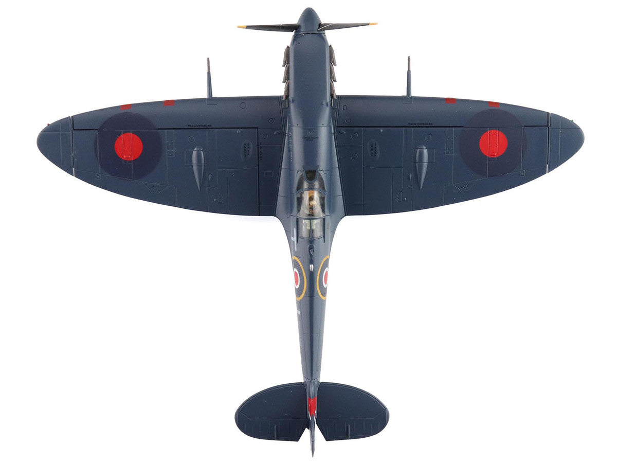 Supermarine Spitfire Mk.Vb Trop Fighter Aircraft "EP706 George Beurling No. 249 Squadron Malta" (1942) British Royal Air Force "Air Power Series" 1/48 Diecast Model by Hobby Master LuxuryLifeWay Online Store