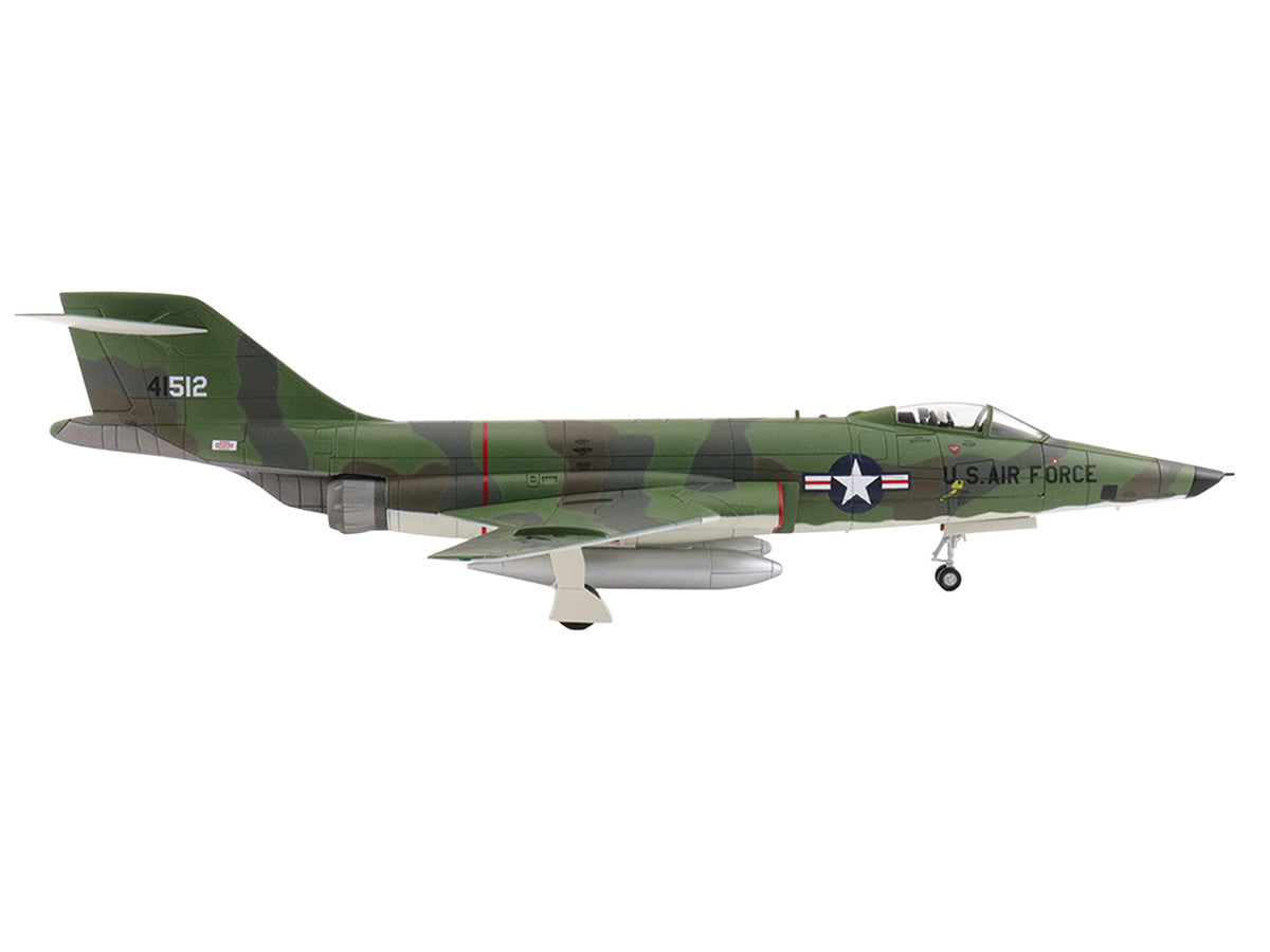 McDonnell RF-101A Voodoo Fighter Aircraft "54-1512 363rd Tactical Reconnaissance Wing Udorn Royal Thai Air Force Base" (1965) United States Air Force "Air Power Series" 1/72 Diecast Model by Hobby Master LuxuryLifeWay Online Store