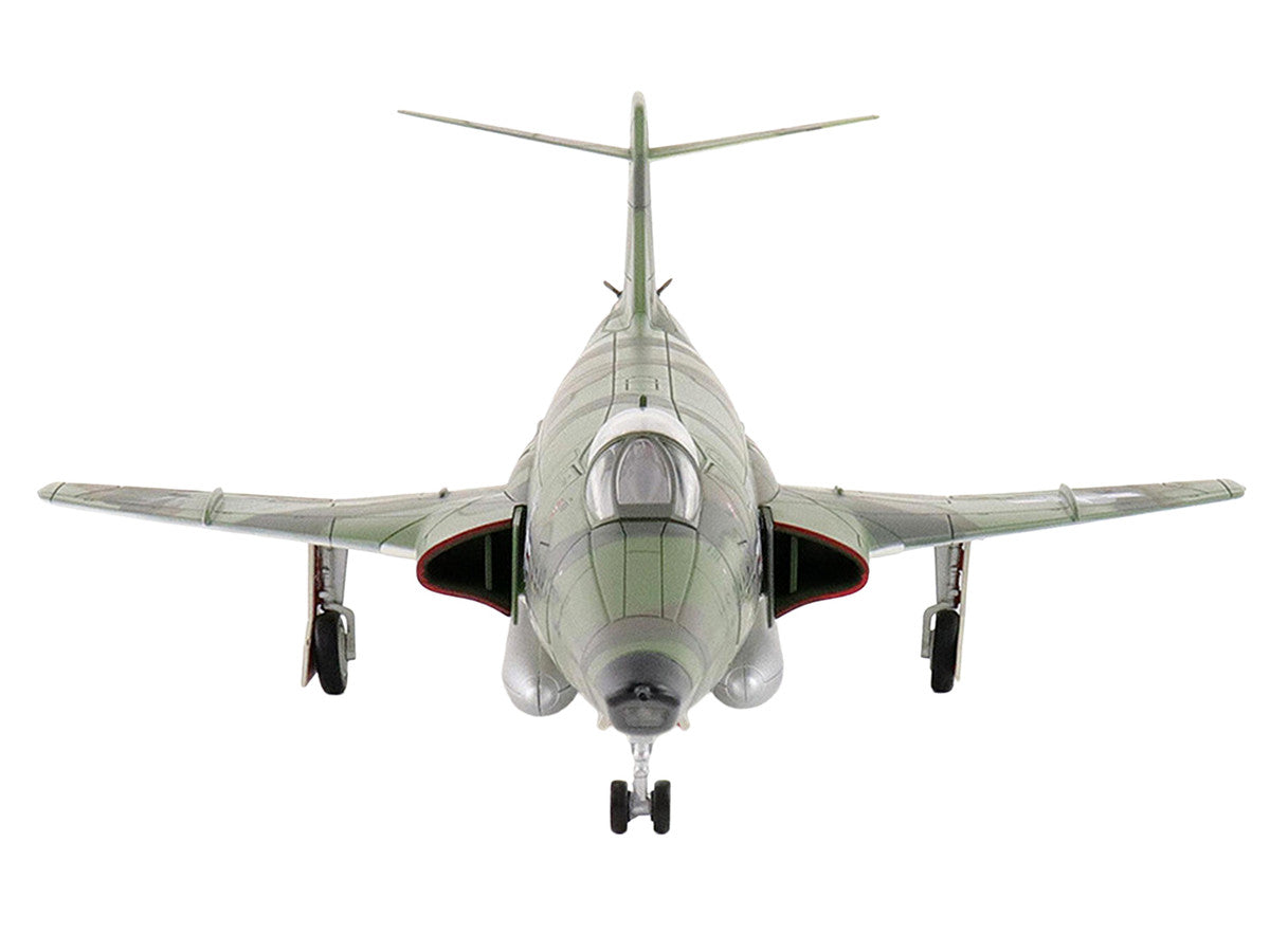 McDonnell RF-101A Voodoo Fighter Aircraft "54-1512 363rd Tactical Reconnaissance Wing Udorn Royal Thai Air Force Base" (1965) United States Air Force "Air Power Series" 1/72 Diecast Model by Hobby Master LuxuryLifeWay Online Store