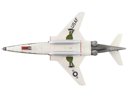 McDonnell RF-101A Voodoo Fighter Aircraft "54-1512 363rd Tactical Reconnaissance Wing Udorn Royal Thai Air Force Base" (1965) United States Air Force "Air Power Series" 1/72 Diecast Model by Hobby Master LuxuryLifeWay Online Store