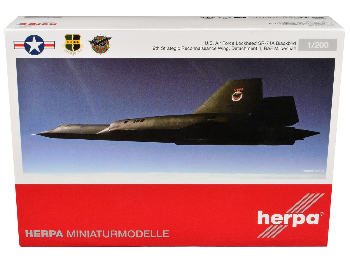 Lockheed SR-71A Blackbird Stealth Aircraft "9th Strategic Reconnaissance Wing Detachment 4 RAF Mildenhall" United States Air Force 1/200 Diecast Model Airplane by Herpa LuxuryLifeWay Online Store