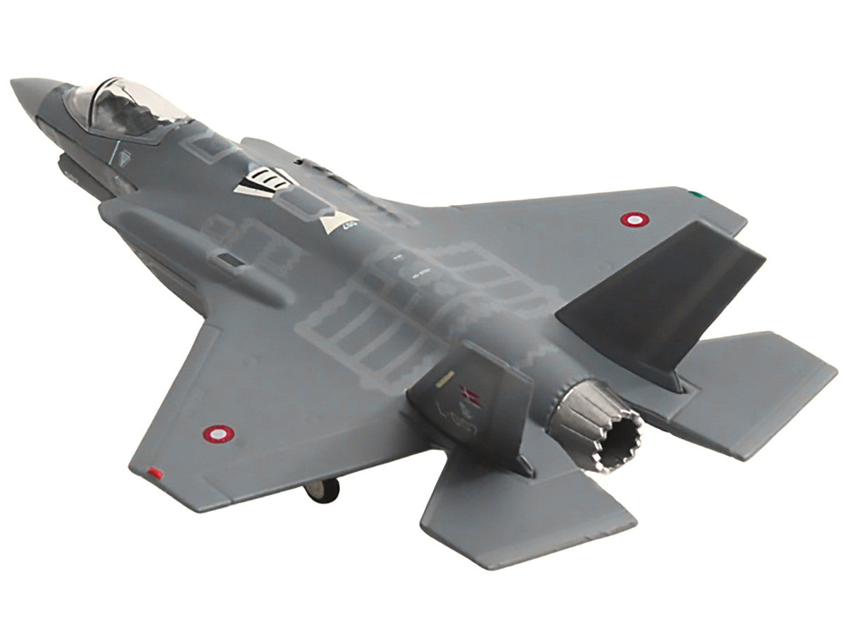 Lockheed Martin F-35A Lightning II Aircraft "Eskadrille 727 Skrydstrup Air Base" (L-007) Royal Danish Air Force 1/200 Diecast Model by Herpa LuxuryLifeWay Online Store