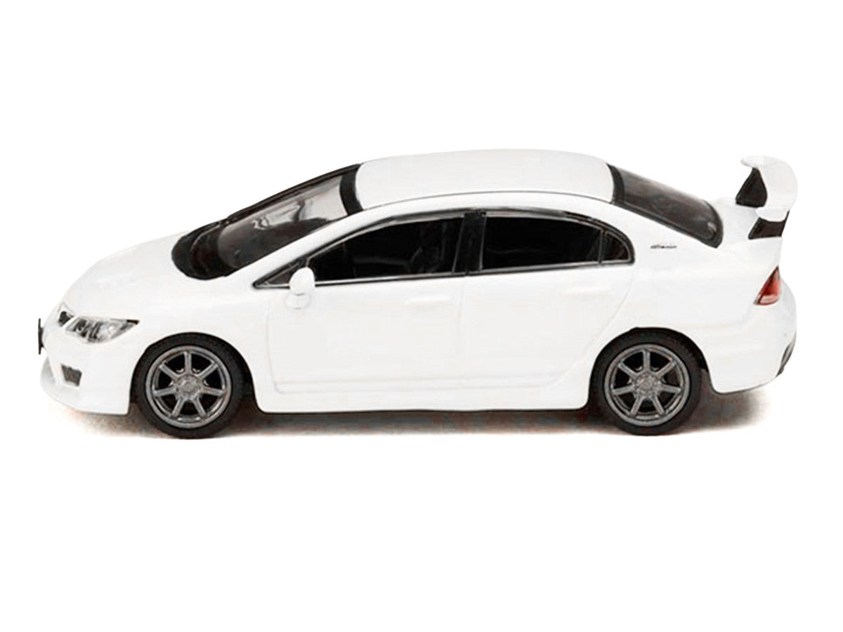 Honda Mugen Civic Type R (FD2) RHD (Right Hand Drive) Championship White "JDM64" Series 1/64 Diecast Model Car by Hobby Japan LuxuryLifeWay Online Store