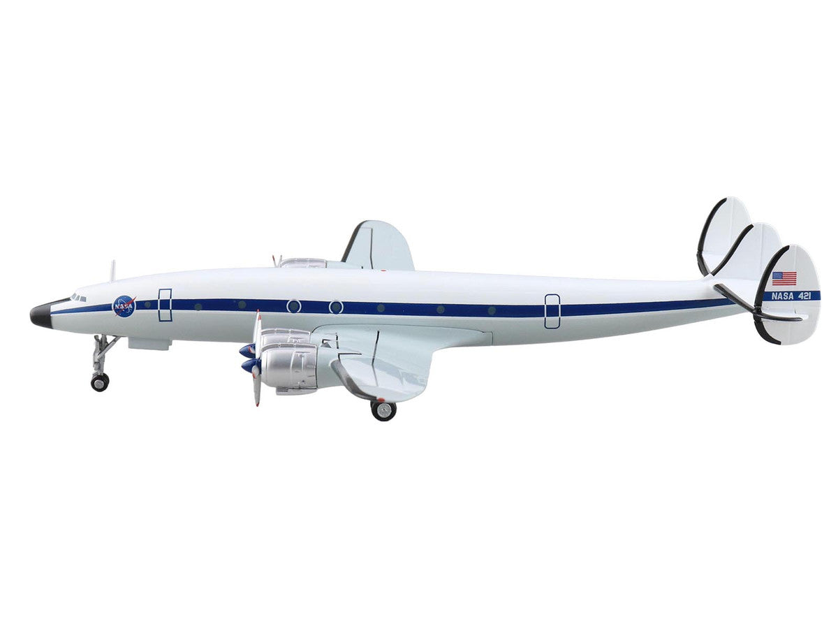 Lockheed C-121G Constellation Transport Aircraft "NASA 421 Maryland" (1969) National Aeronautics and Space Administration "Airliner Series" 1/200 Diecast Model by Hobby Master LuxuryLifeWay Online Store