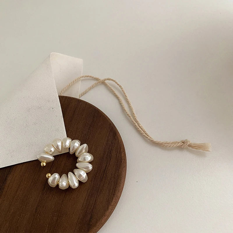 Irregular Pearl Ear Clip Fake Piercing Ear Cuff Artificial Pearls Ear Clips On Earrings Women French Retro Elegant Jewelry Gifts Pi-Mart