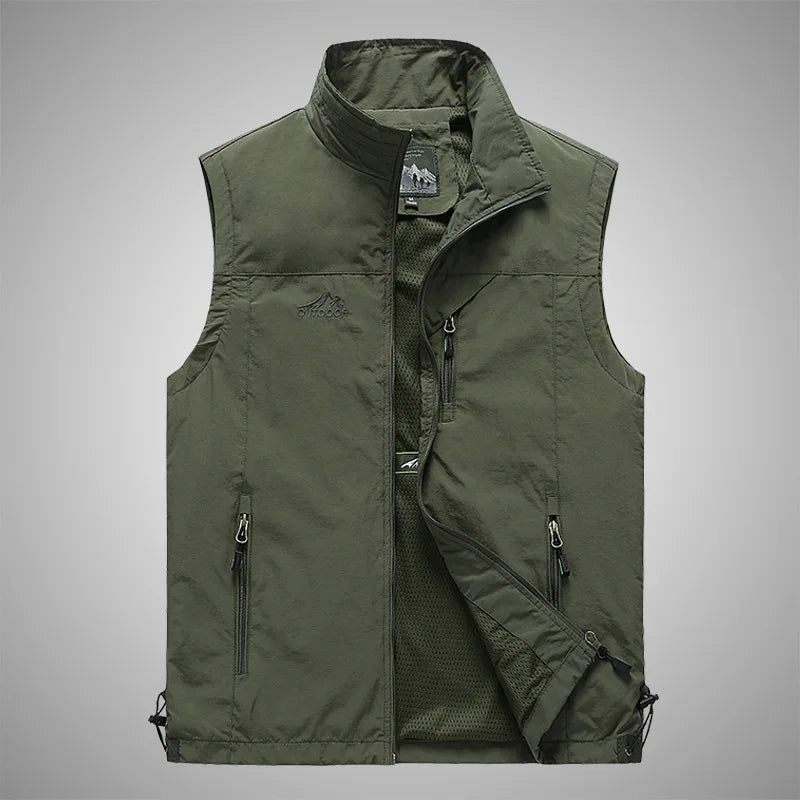 FGKKS Spring New Men Waistcoat Outdoor Leisure Solid Color Vest Young Middle-aged Photography Fishing Casual Vest Jacket Male LadyShow.Store
