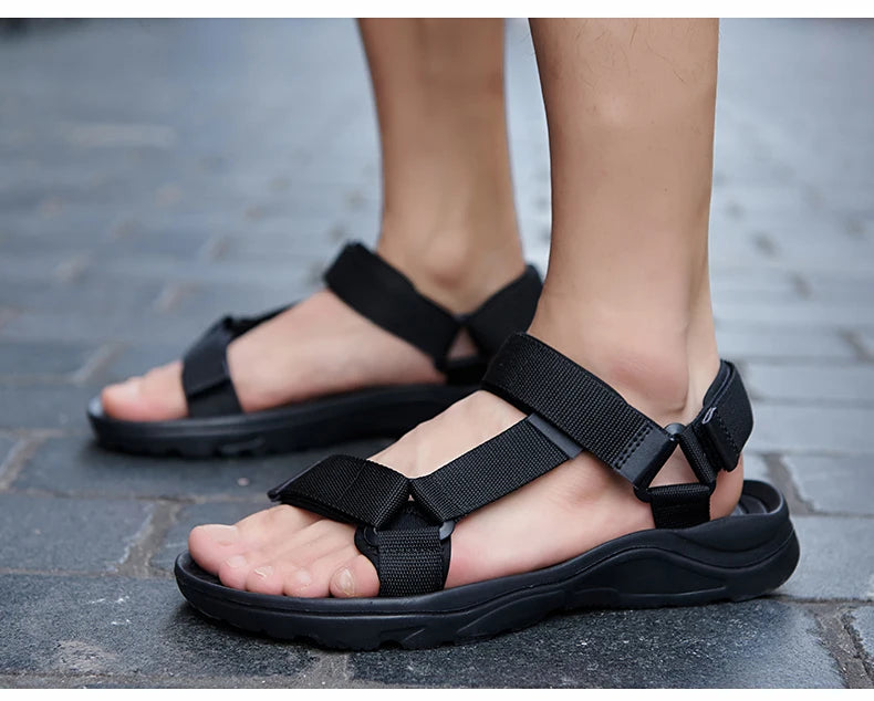 2026 New Men Sandals Non-slip Summer Flip Flops High Quality Outdoor Beach Slippers Casual Shoes Cheap Men's shoes Water Shoes Pi-Mart