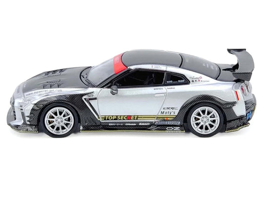 Nissan GT-R (R35) Top Secret RHD (Right Hand Drive) Silver Metallic with Carbon Hood and Top "Tokyo Auto Salon Hong Kong 2025 Event Edition" 1/64 Diecast Model Car by Inno Models LuxuryLifeWay Online Store