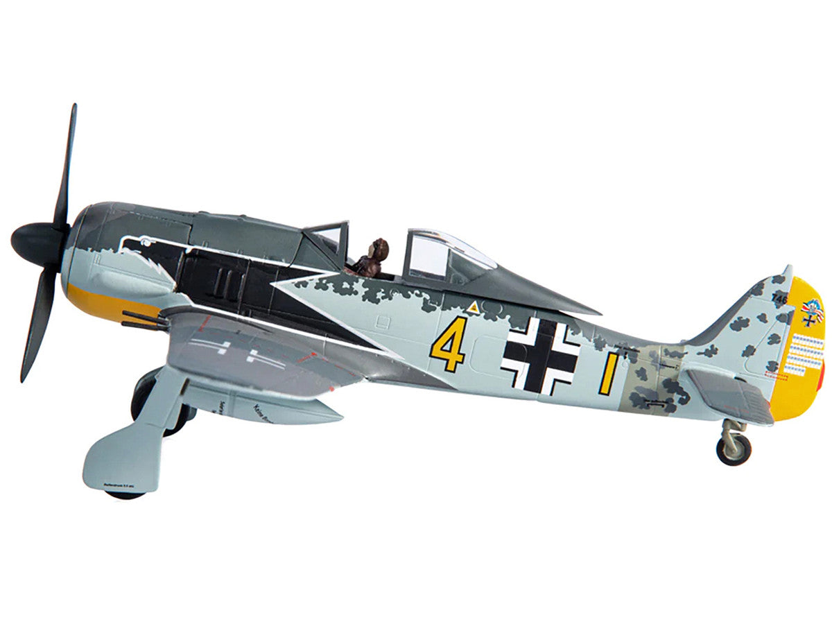 Focke-Wulf FW 190A-4 Fighter Aircraft "Major Siegfried Schnell, Luftwaffe, JG2, France" (1943) 1/72 Diecast Model by JC Wings LuxuryLifeWay Online Store