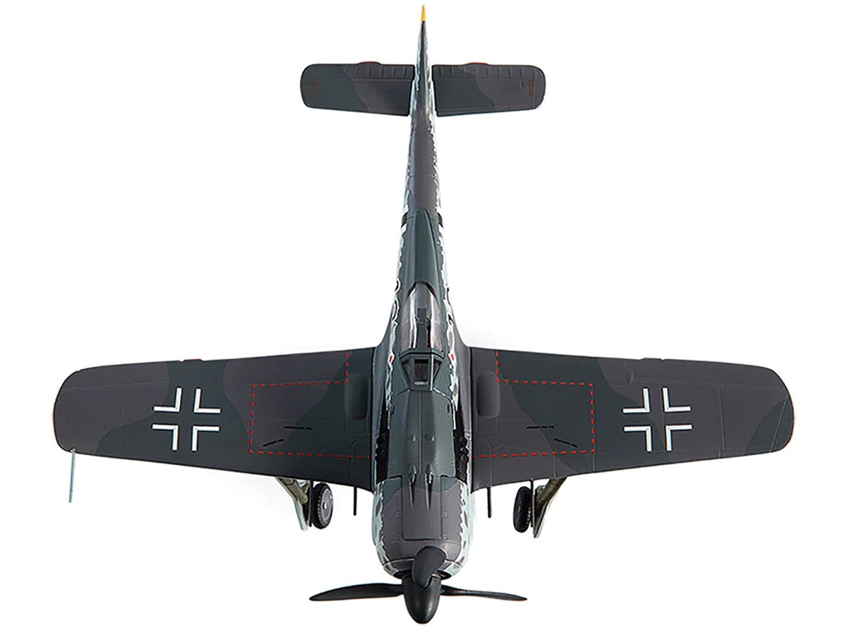 Focke-Wulf Fw 190A-8 Fighter Aircraft "JG 26 Schlageter France" (1945) German Luftwaffe 1/72 Diecast Model by JC Wings LuxuryLifeWay Online Store