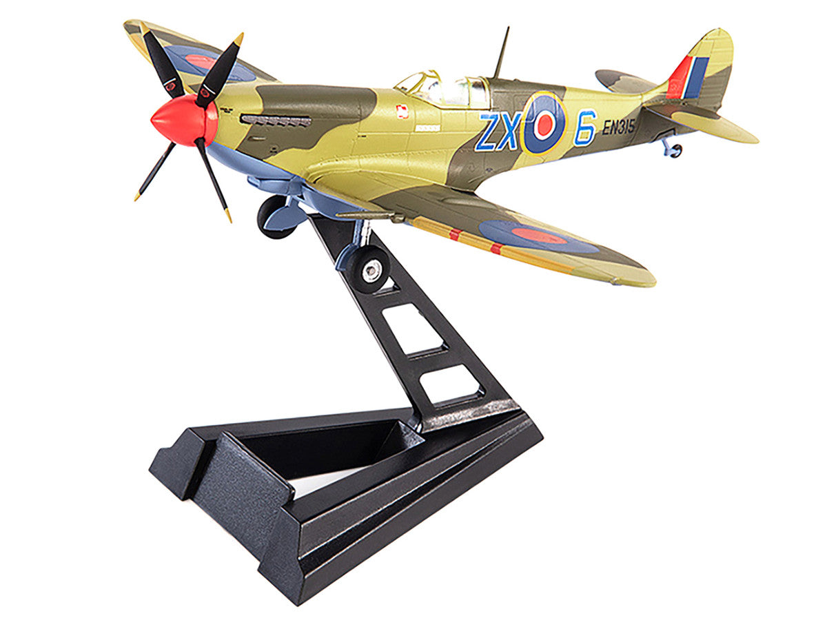 Supermarine Spitfire MK IXC Fighter Aircraft "Royal Air Force Ldr. Stanislav Skalsk Polish Combat Team North Africa" (1943) 1/72 Diecast Model by JC Wings LuxuryLifeWay Online Store