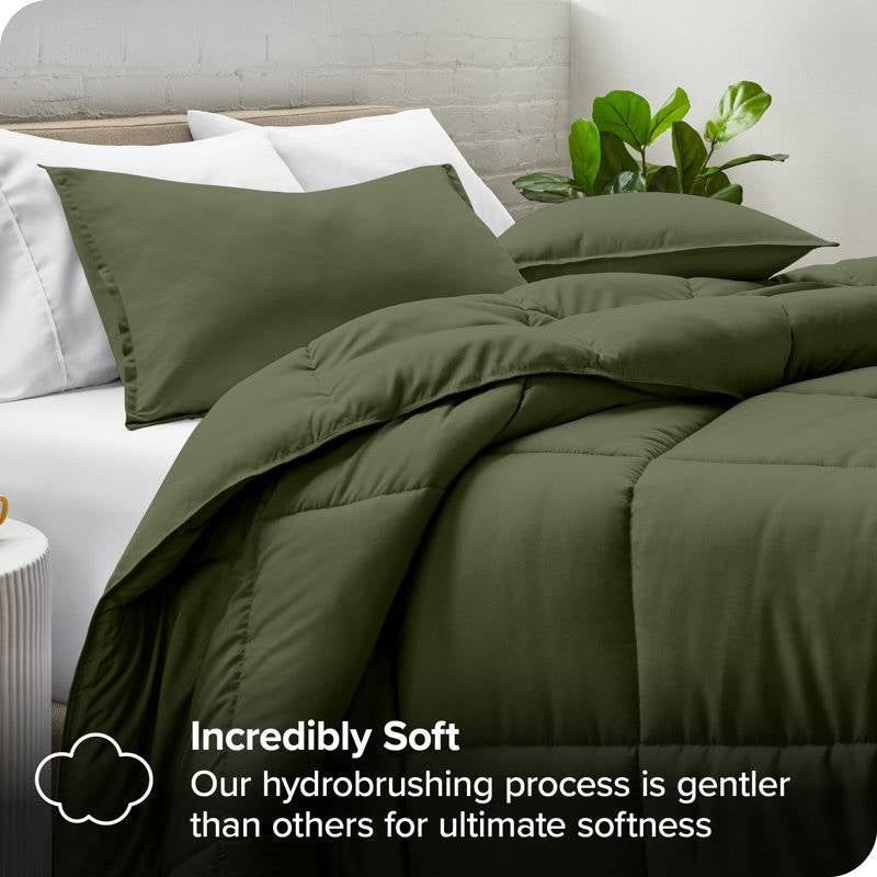 King/Cal King Wrinkle-Resistant Down Alternative Comforter Set in Olive Green LuxuryLifeWay Online Store