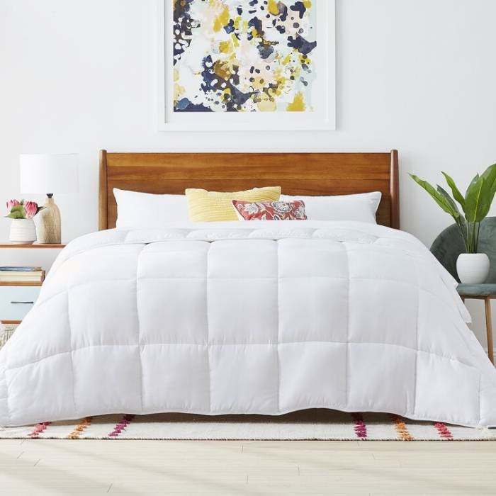 King Size Cozy All Seasons Plush White Polyester Down Alternative Comforter LuxuryLifeWay Online Store