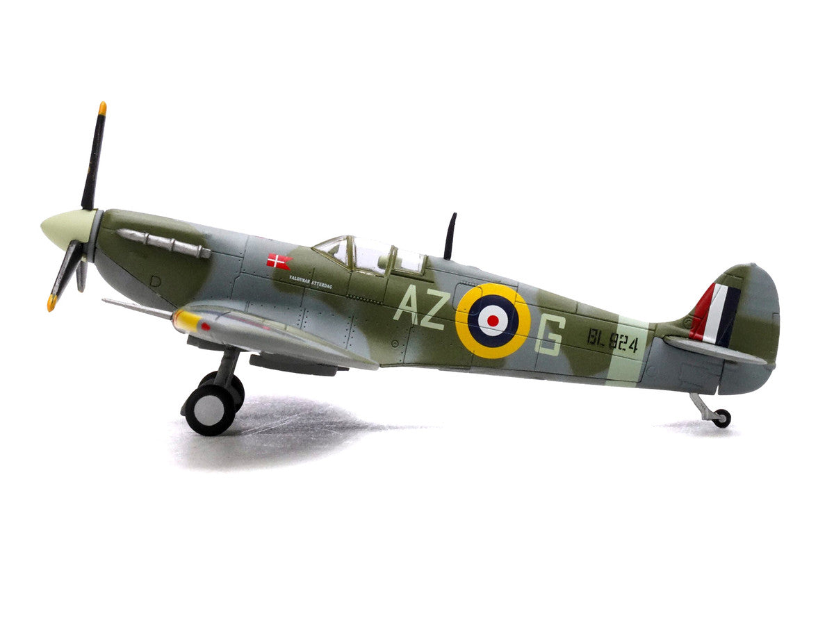 Supermarine Spitfire Mk Vb Fighter Aircraft "BL924 Pilot Officer Aksel Svendsen Danish Presentation Spitfire Valdemar Atterdag No. 234 Madras Presidency Squadron" (1942) Royal Air Force 1/72 Diecast Model by Legion LuxuryLifeWay Online Store