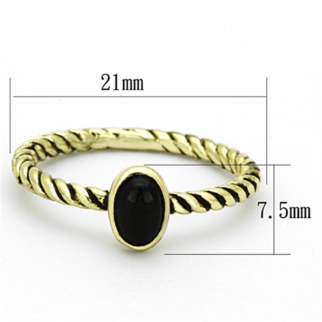 LO3063 - Gold Brass Ring with Synthetic Onyx in Jet LuxuryLifeWay Online Store