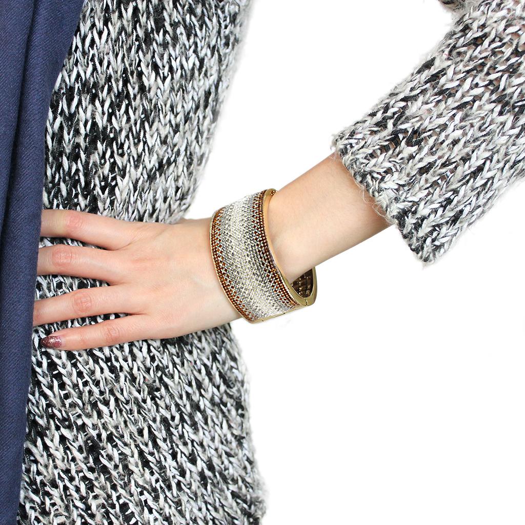 LO4280 - Gold Brass Bangle with Top Grade Crystal  in Multi Color LuxuryLifeWay Online Store