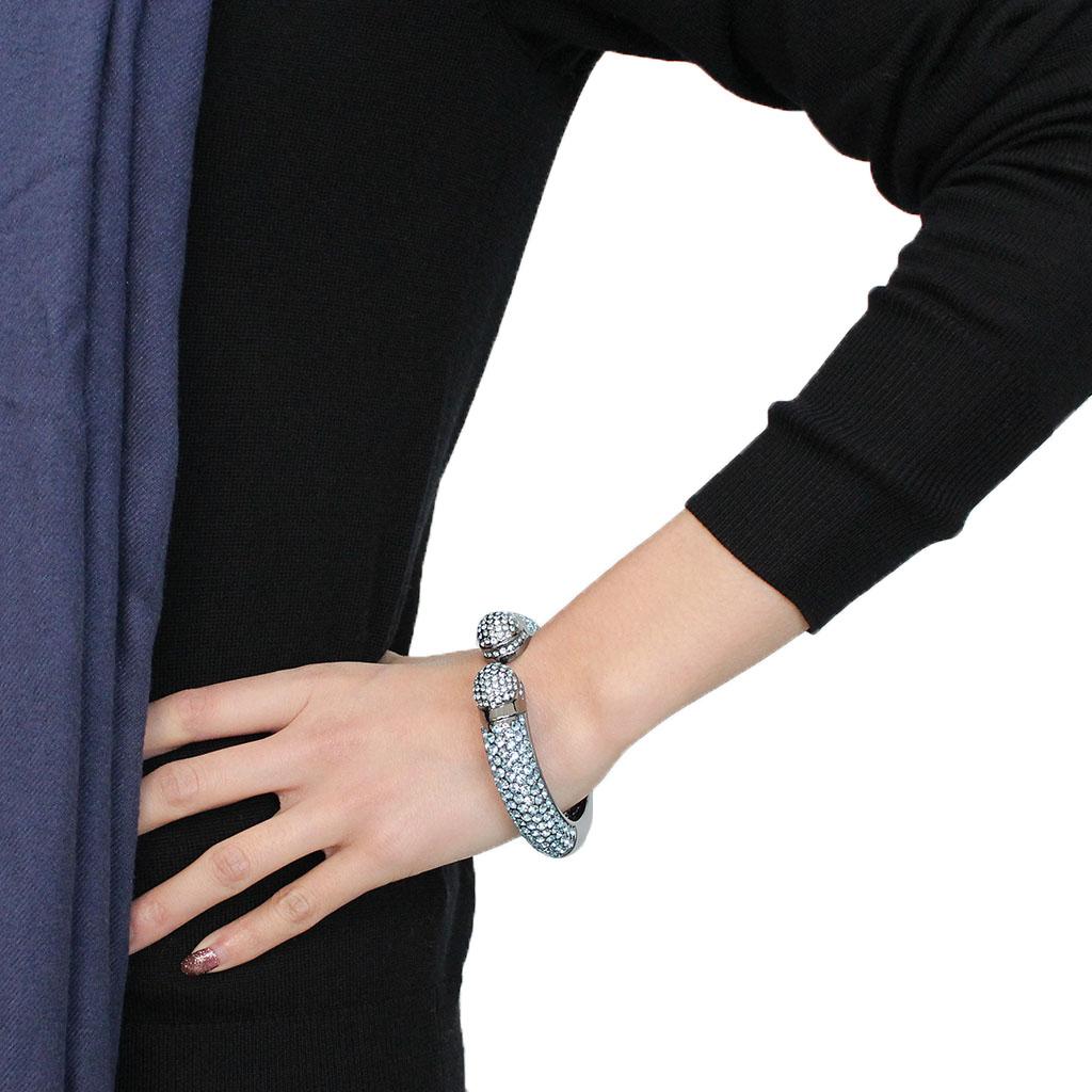 LO4289 - TIN Cobalt Black Brass Bangle with Top Grade Crystal  in Sea Blue LuxuryLifeWay Online Store