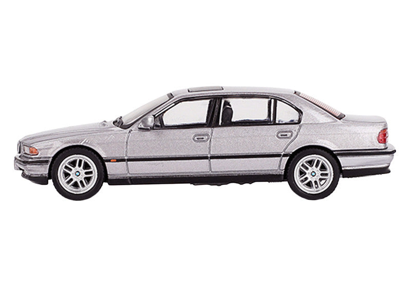 BMW 750IL Aspen Silver Metallic with Sun Roof Limited Edition 1/64 Diecast Model Car by Mini GT LuxuryLifeWay Online Store