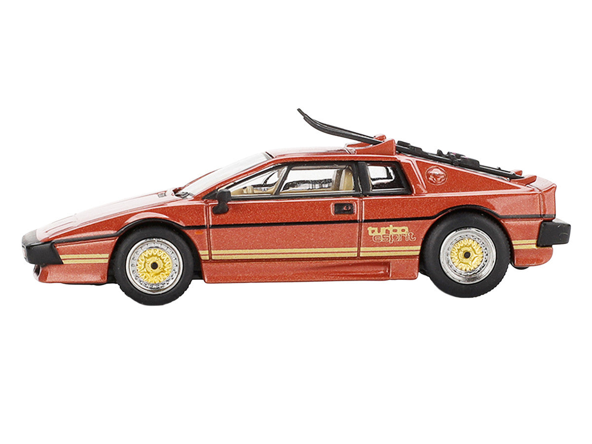Lotus Esprit Turbo RHD (Right Hand Drive) Copper Fire Metallic with Skiis 007 James Bond "For Your Eyes Only" (1981) Movie Limited Edition 1/64 Diecast Model Car by Mini GT LuxuryLifeWay Online Store