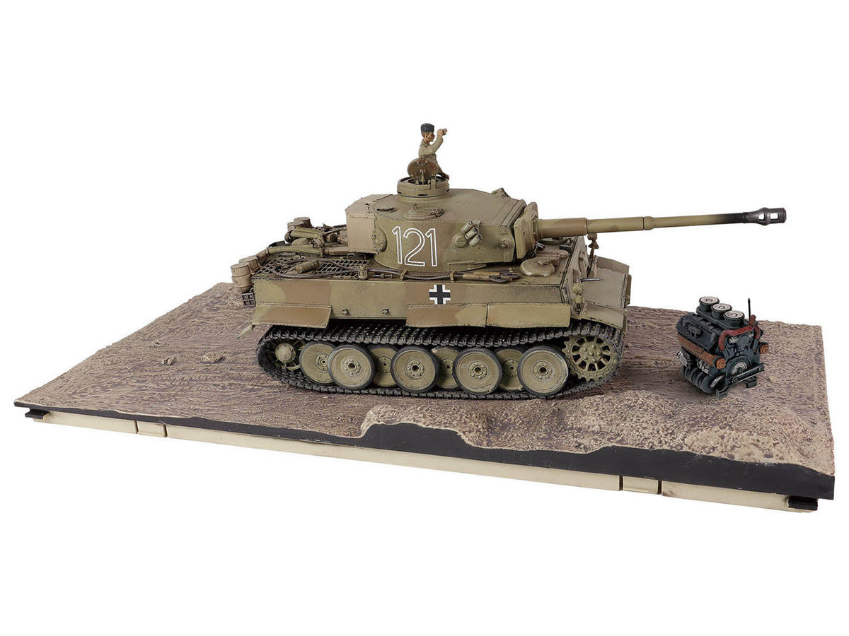 German Sd.Kfz.181 PzKpfw VI Tiger Ausf. E Heavy Tank #121 "Tiger Initial Production Model" "Schwere Panzerabteilung 501 North African Front Tunisia" (1943) "Engine Plus" 1/32 Diecast Model by Metal Proud LuxuryLifeWay Online Store