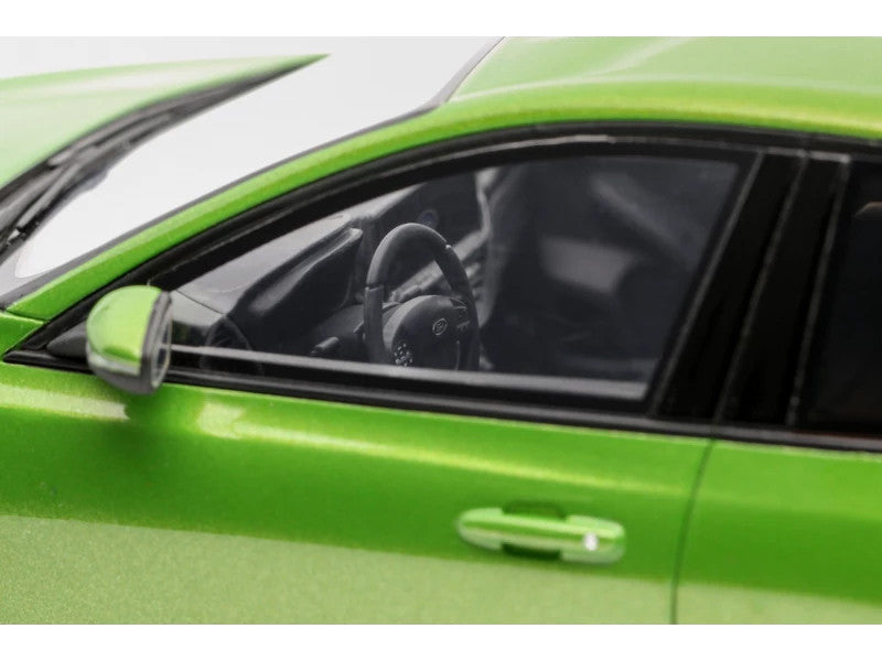 2022 Ford Focus MK5 ST Phase 2 Mean Green Metallic Limited Edition to 2000 pieces Worldwide 1/18 Model Car by Otto Mobile LuxuryLifeWay Online Store