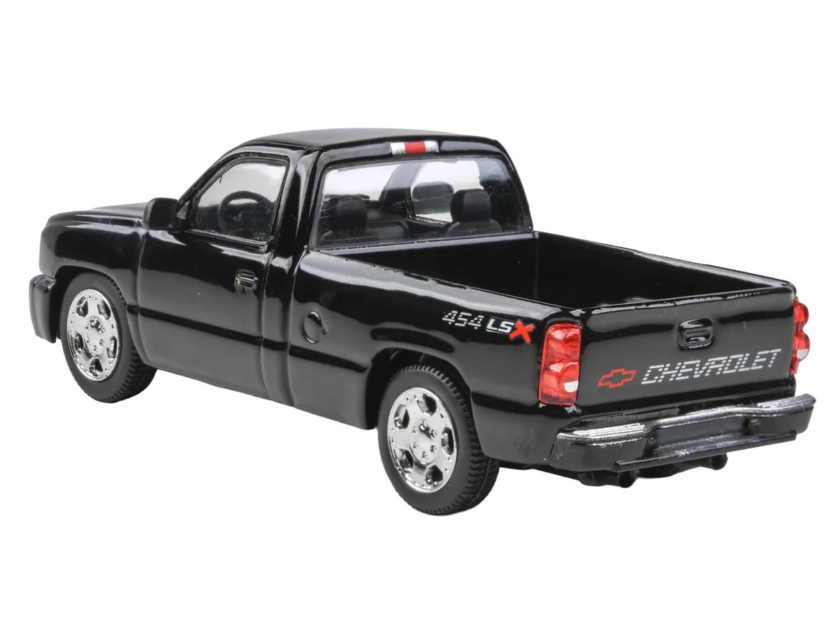 2006 Chevrolet Silverado 454 LSX Pickup Truck Onyx Black 1/64 Diecast Model Car by Paragon Models LuxuryLifeWay Online Store