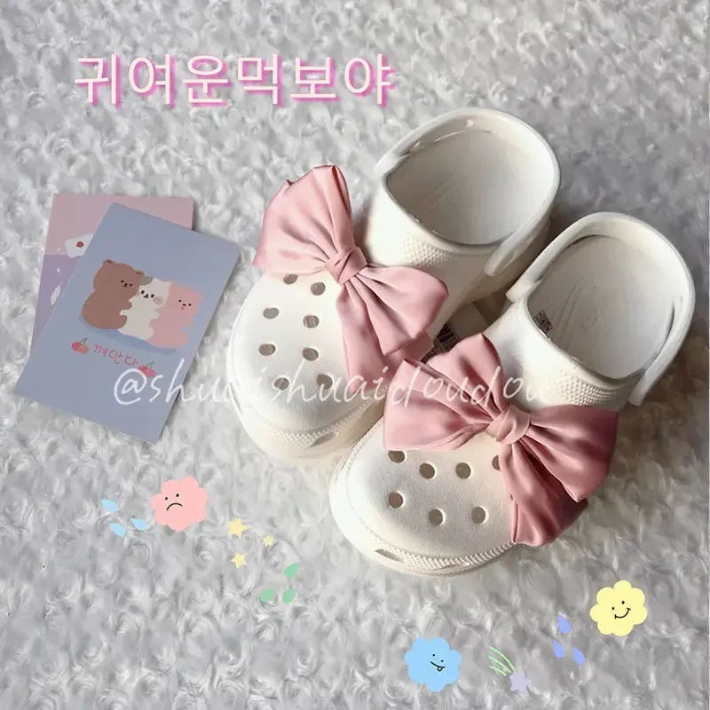 Cute Red Bow Shoe Charms for Crocs Designer DIY Bow-knot Wing Shoe Decorations High Quality Clogs Buckle Accessories New Fashion Pi-Mart
