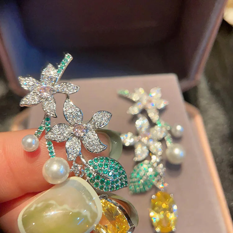 SUYU New Holiday Style Long Vintage Flower Earrings Female Leaf Yellowcrystal Forest Earrings Pi-Mart
