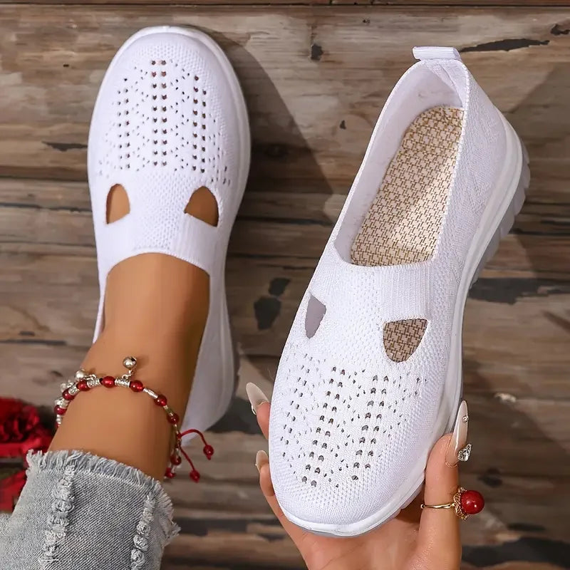 Women's casual sports shoes, solid color breathable sports soft-soled lightweight walking shoes, low-top knitted casual shoes LadyShow.Store