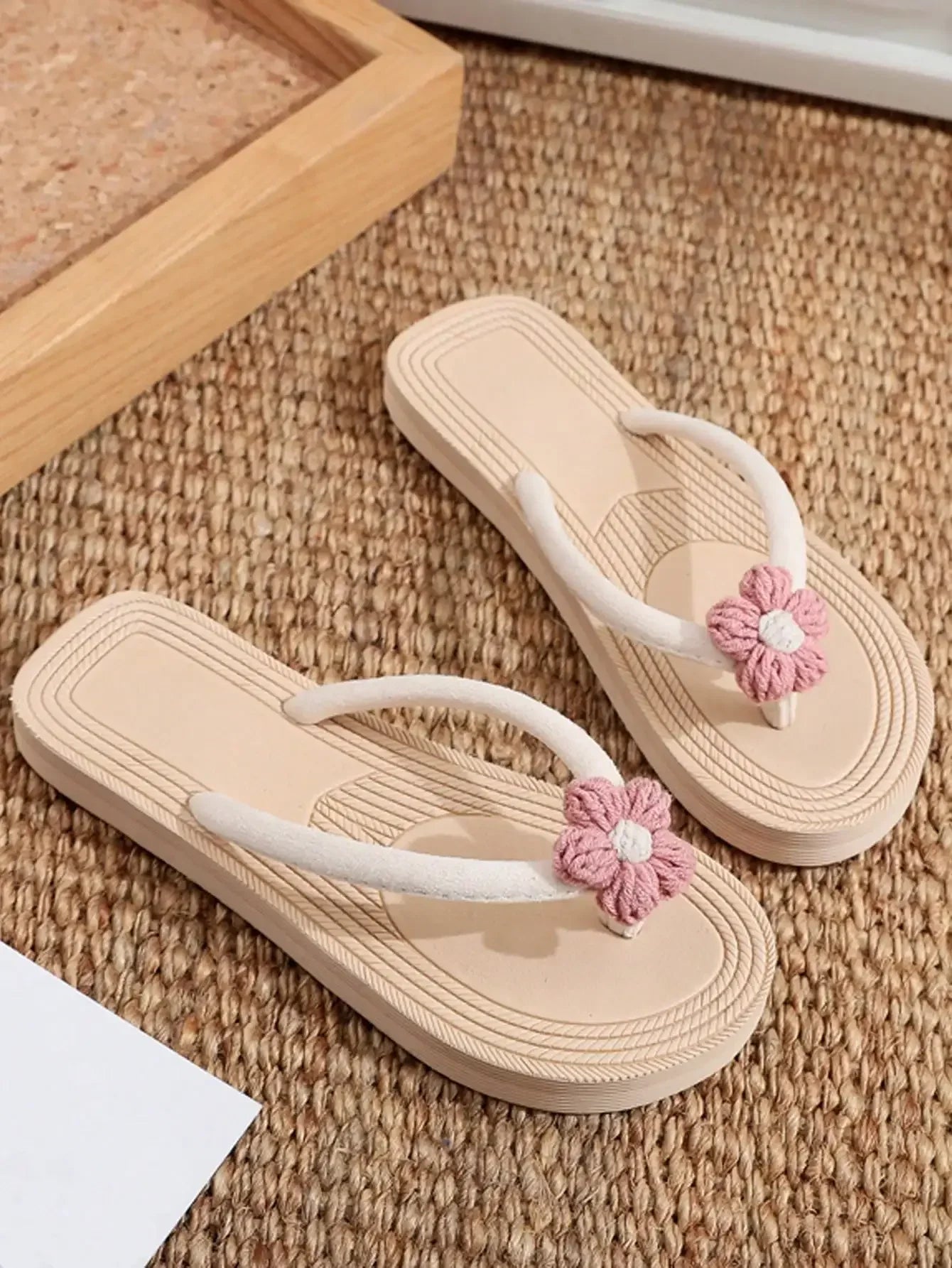 Women Flat Sandals Thong Flip Flops Cute Pink Open Toe Beach Shoes, Simple Style For Holiday & Beach LadyShow.Store