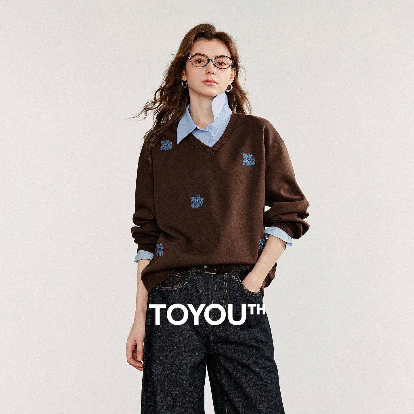 TOYOUTH Women Sweatshirt 2025 Autumn New Denim Flower Embroidery Fake Two Piece Splicing Turn Down Collar Cotton Casual Pullover LadyShow.Store