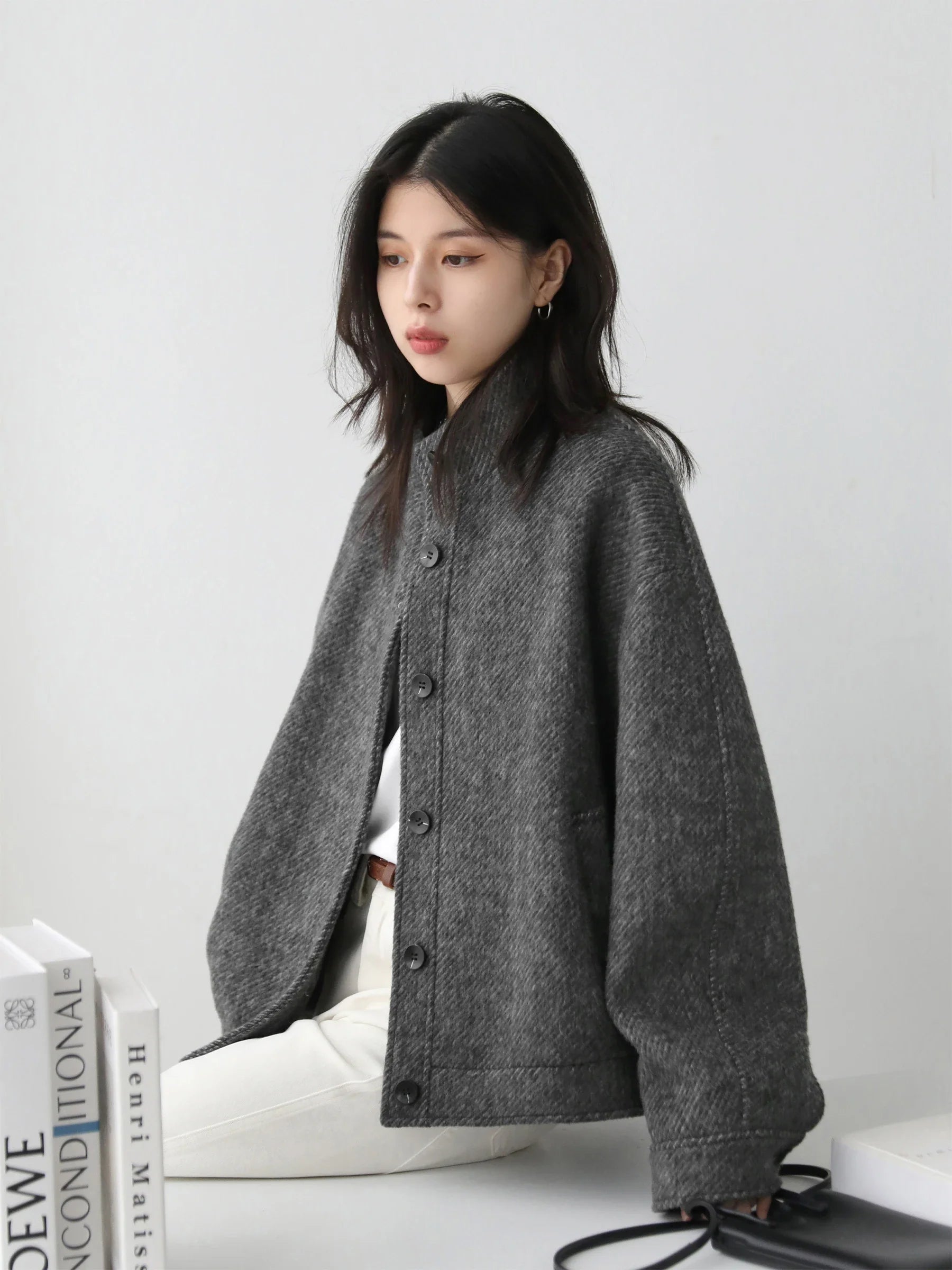 CHIC VEN Women Short Woolen Coat New Stand Up Twill Texture Single Breasted Ladies Jacket Retro Woman Outwear Autumn Winter 2025 LadyShow.Store
