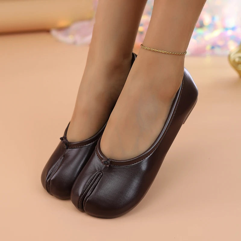2025 Women's Leather Toe Separator Loafers Flat Comfortable Slip-On Breathable Casual Shoes Pi-Mart