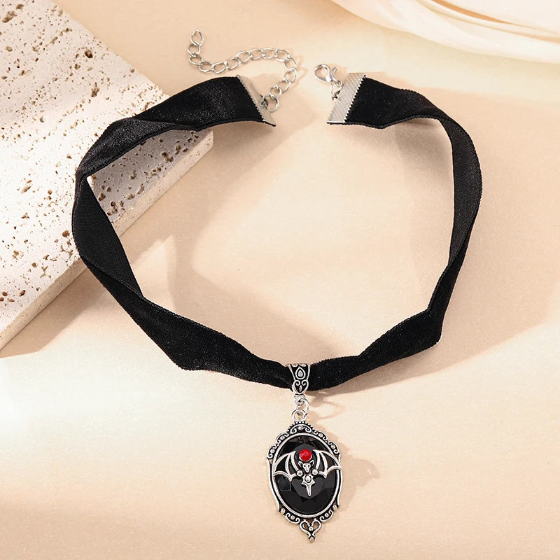 Gothic Vampire Cameo Pendant Choker Velvet Necklace for Women Fashion Pagan Witchcraft Jewelry Female Gifts Creative Punk Choker Pi-Mart
