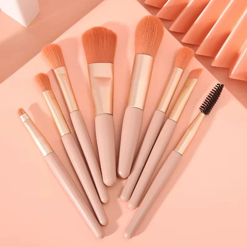 8-Piece Mini Soft and Fluffy Makeup Brush Set, Perfect for Makeup Beginners, Used for Foundation, Blush, and Eyeshadow to Create LadyShow.Store