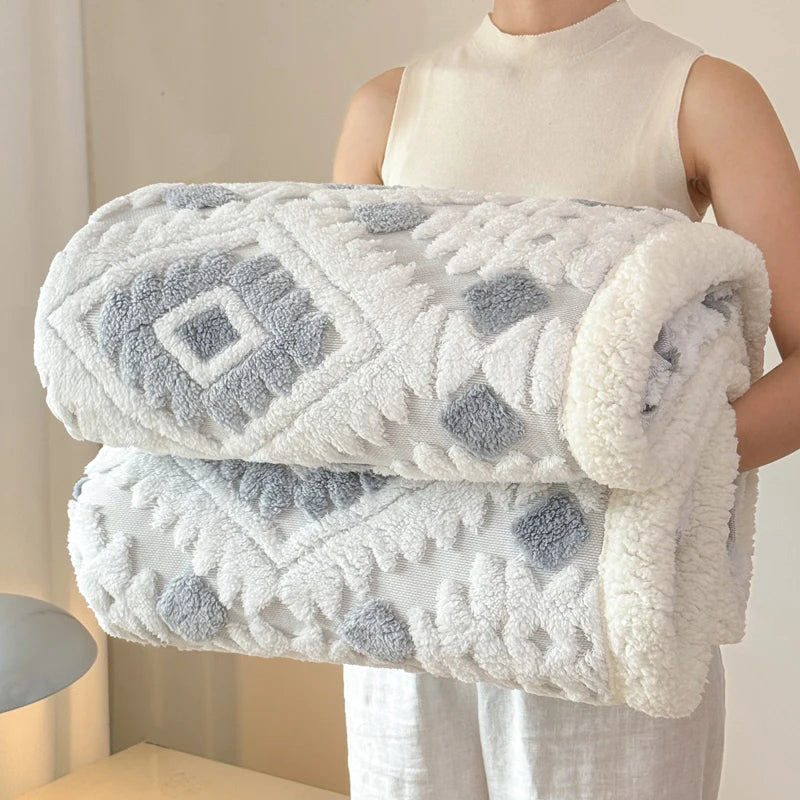 Geometric Patterned Jacquard Fleece Blanket Double Layer Thick Warm Taffeta Sofa Throw Blanket Spring Autumn Plush Bed Blanket Pi-Mart