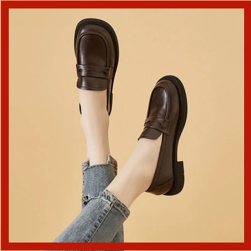 Women's Soft Sole Loafers - Comfortable Slip-On Flats, Suitable for Commuting and Casual Wear, Minimalist Design, Mother's Shoes LadyShow.Store