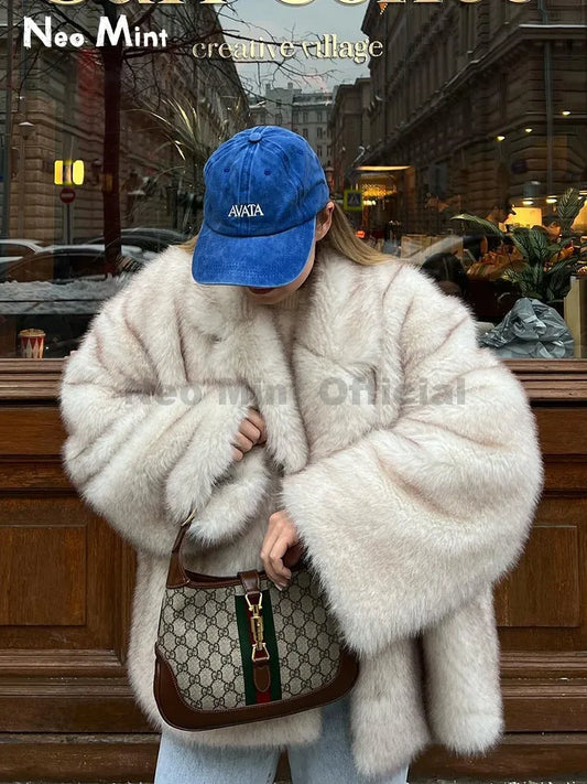 Neo Mint Ins Hot Fashion Girls Oversized Gradient Fur Coat Women 2024 Winter Thick Warm Outerwear Fluffy Faux Fox Fur Jacket LadyShow.Store