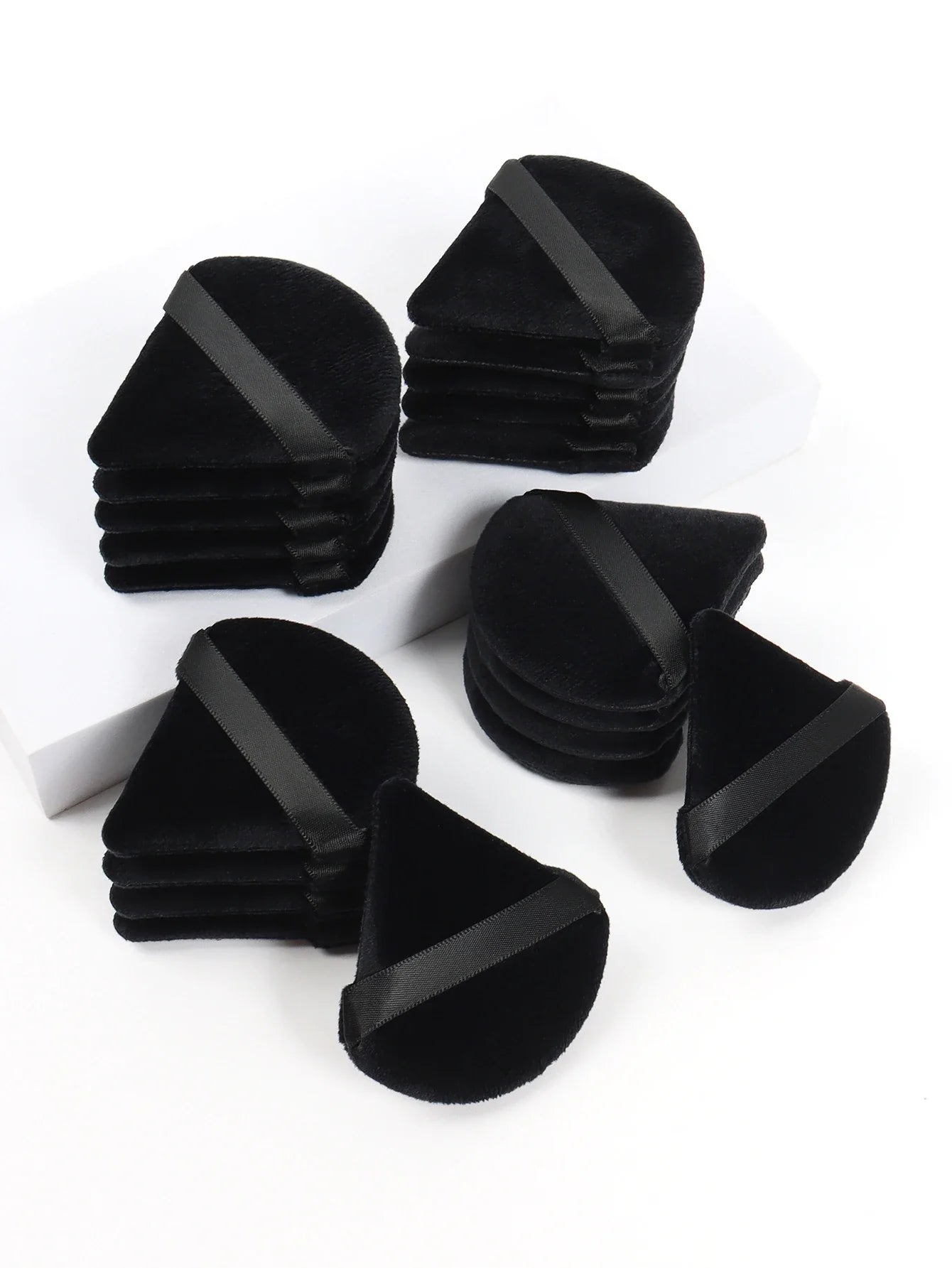 Black Triangle Powder Puff Facial Makeup Sponge Soft Velvet Cosmetics Puff Mixer Beauty Foundation Make-Up Sponge Makeup Access Tri Light Beauty